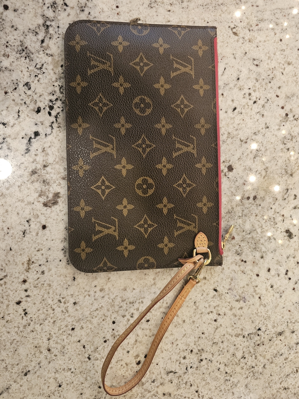 Authentic LV Louis Vuitton Neverfull GM Monogram Pouch Wristlet - Pivoine Pink